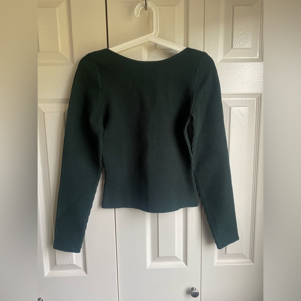 New Aritzia Babaton Sculpt Knit Scouted Longsleeve Tight open-back knit top - Picture 7 of 13